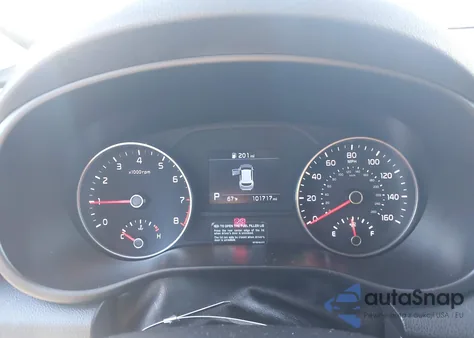 2020 Kia Sportage Lx z USA, uszkodzony, nr VIN KNDPMCAC4L7737825